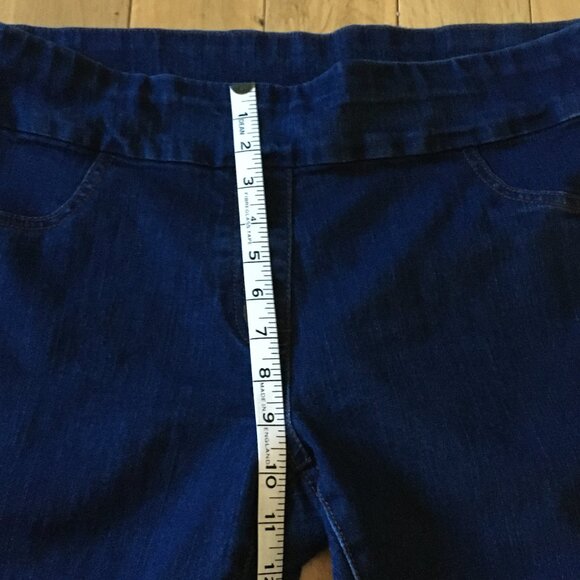 Regular Fit Dark Blue Ladies Pull on Stretchy Jeans 16 - Picture 9 of 11